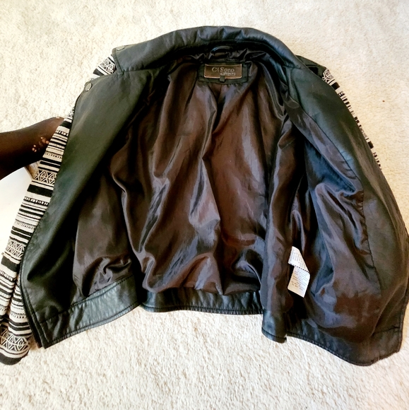 Faux leather + pattern Jacket - Picture 9 of 10